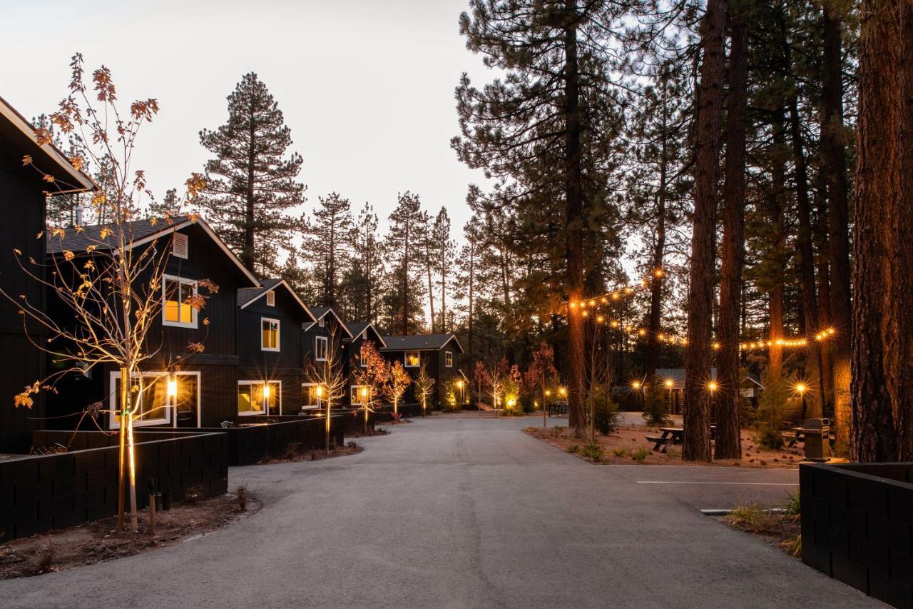Np Boutique Lodge Биг Бэар Лейк Экстерьер фото