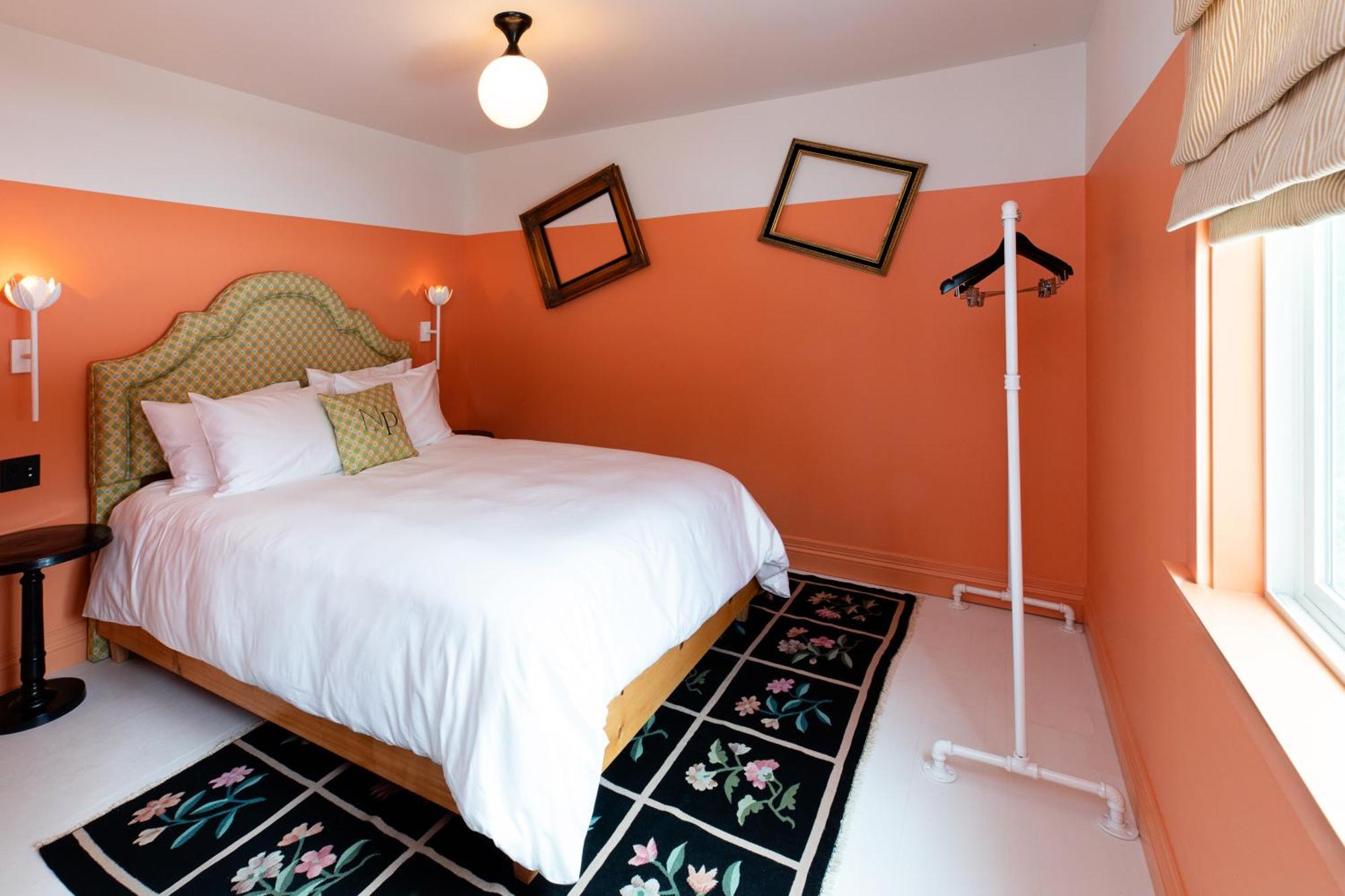 Np Boutique Lodge Биг Бэар Лейк Номер фото